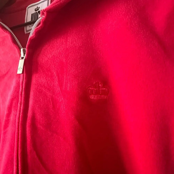 Junior's S Juicy By Juicy Velvet Velour Couture Red Zip Up Crown Logo Soft - Picture 4 of 7